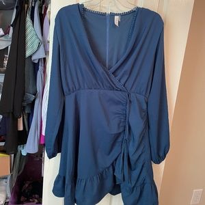 Long Sleeve Boutique V-Neck Dress